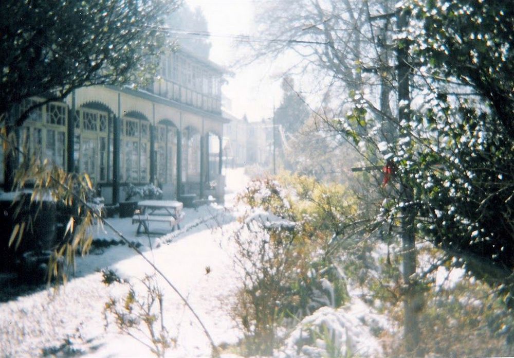 Old - Main Bellevue Heritage Hotel Darjeeling  Exterior foto